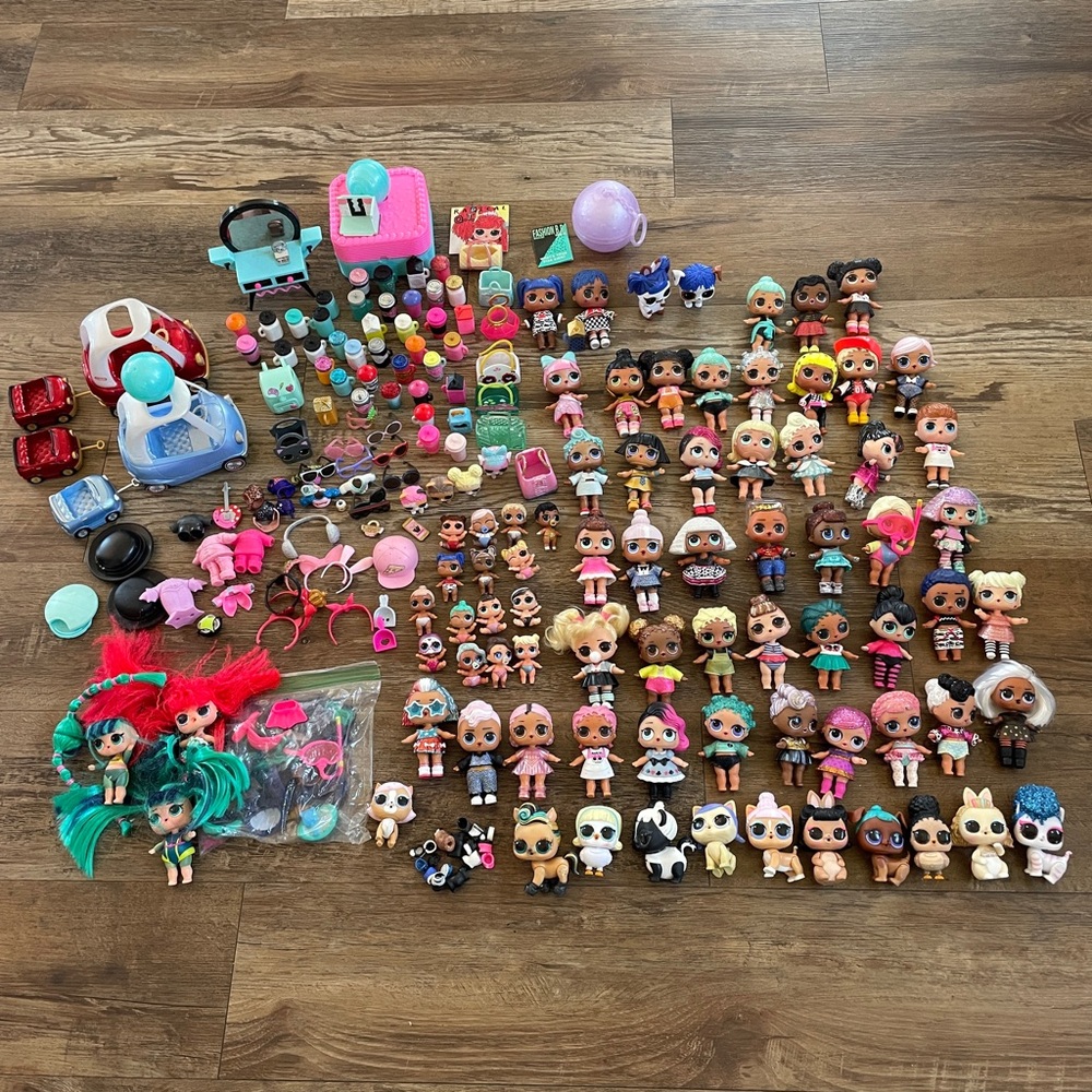 Huge LOL Surprise Doll lot